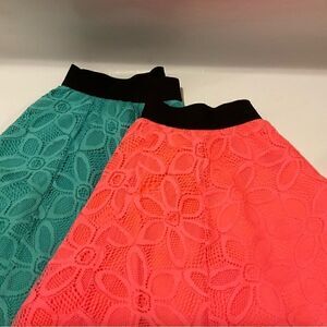Set of 2 Floral Lace Stretchable Skirt Girls Size M 10-12